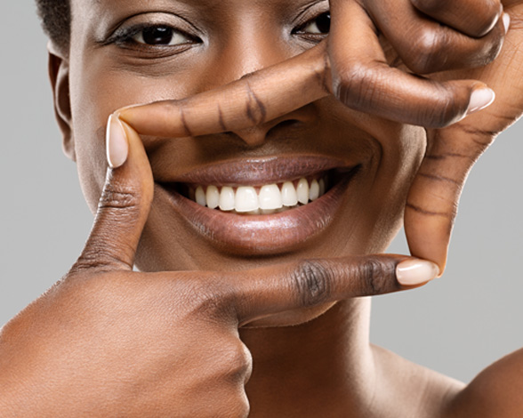 It’s important to understand the many factors that go into determining the cost of your professional teeth whitening treatment	